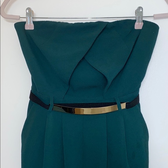 jewel tone green jumper with gold belt - Picture 2 of 5